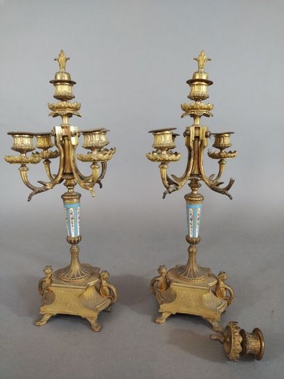 Garniture de cheminée en régule doré de style...