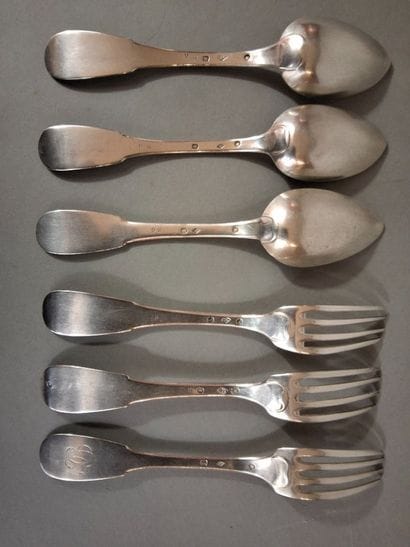 Ensemble de trois couverts de table en argent,...