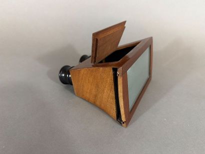 Visionneuse stéréoscopique en acajou avec...
