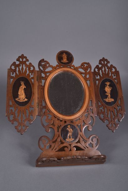 Miroir portatif de voyage formant triptyque...