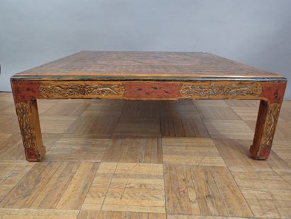 Asie du Sud-Est, Table basse pen bois sculpté...