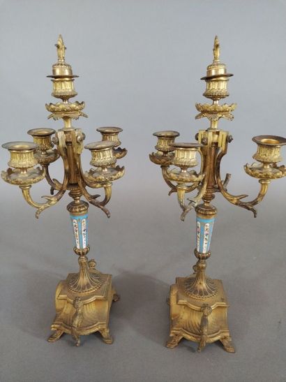 Garniture de cheminée en régule doré de style...