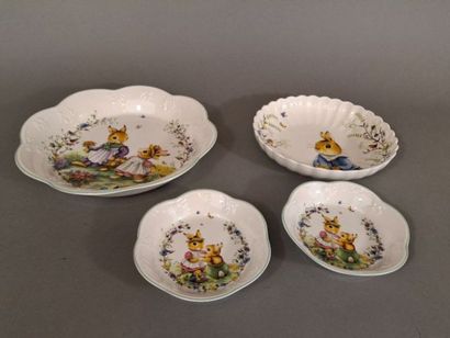 VILLEROY BOCH 1748 : Lot en porcelaine à...