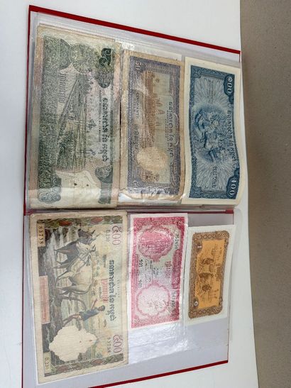 NUMISMATIQUE - Petit classeur de rangement...