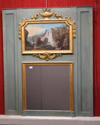 Trumeau en bois laqué vert céladon orné d'un...