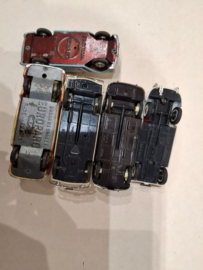 [VOITURE] - Lot de 5 voitures en métal et...