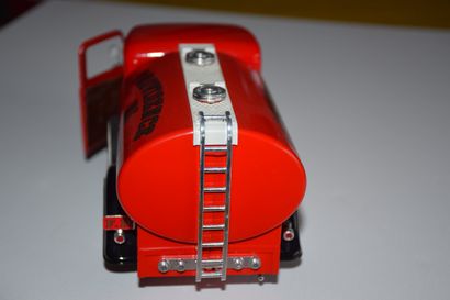 [VOITURE] SOLIDO, Ford V8 1936, Pompiers...