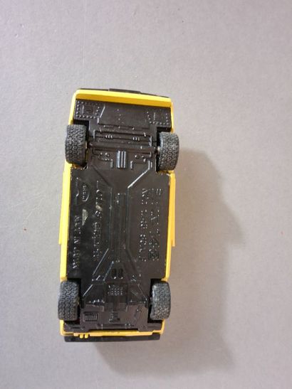 [VOITURE] Lot de 2 voitures 1/43, Japon,...