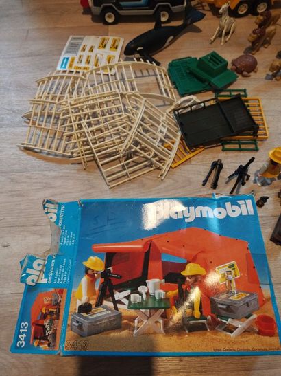 PLAYMOBIL - Lot dépareillé comprenant : animaux...