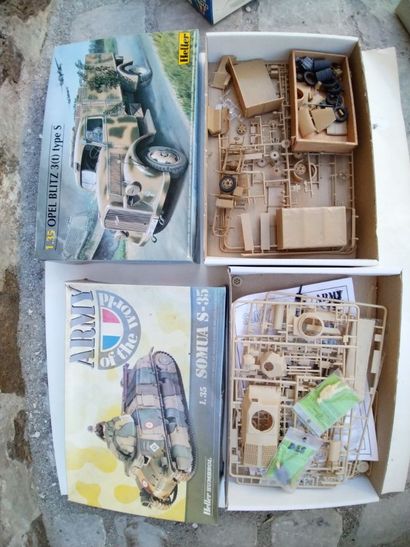 MAQUETTES militaires - 3 cartons contenant...