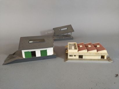 [TRAIN] - HO - Maquettes de gare, village,...
