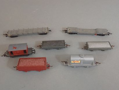 [TRAIN] JOUEF (HO). Fort lot de trains dont...