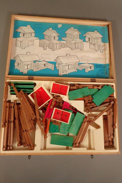 JEUJURA. Chalet des neiges. N°2N. (boîte...
