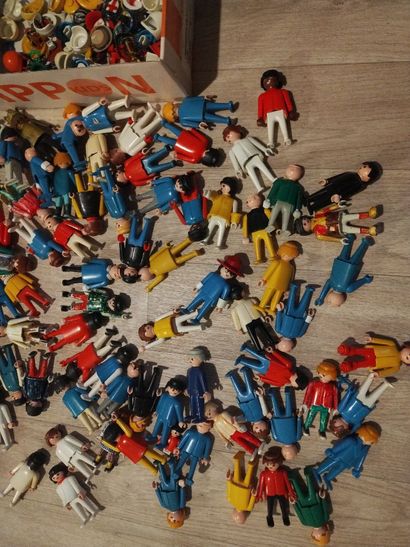 PLAYMOBIL - Lot de bonhommes et accessoi...