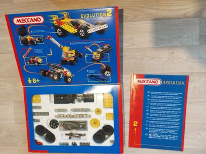 MECCANO - Lot de 12 coffrets dont 2 neufs...