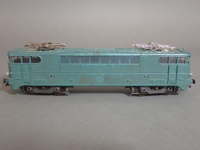 [TRAIN] JOUEF (HO). Fort lot de trains dont...