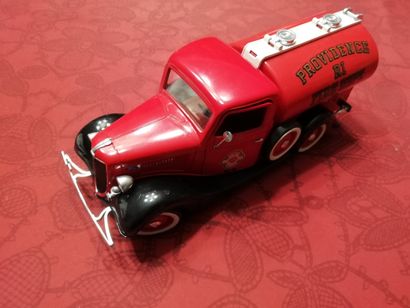 [VOITURE] SOLIDO, Ford V8 1936, Pompiers...