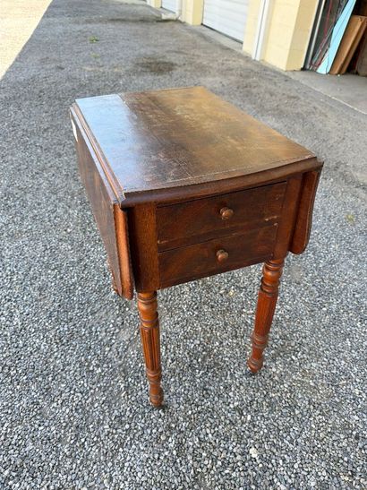 Table portefeuille en acajou et placage d'acajou,...