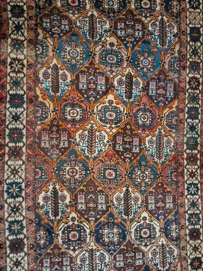 Grand TAPIS d'Orient en laine, tissé main,...