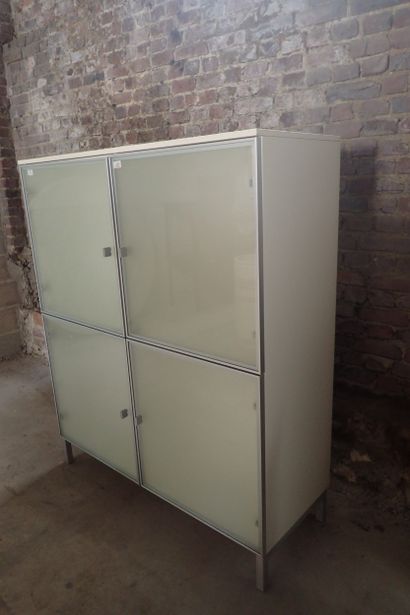 IKEA. Buffet vitrine en mélaminé blanc à...