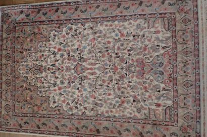 Tapis Pakistan en velours fait main, trame...