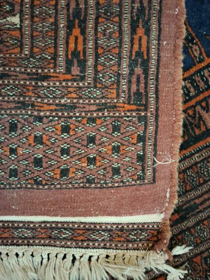 TAPIS d’Orient, galerie en laine dans les...