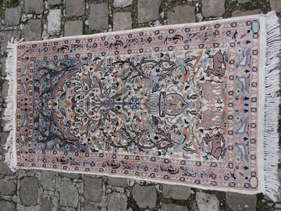 Tapis de prière Pakistan en laine et soie...