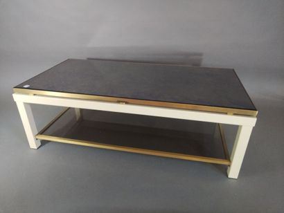 Table basse à deux plateaux de verre teinté,...