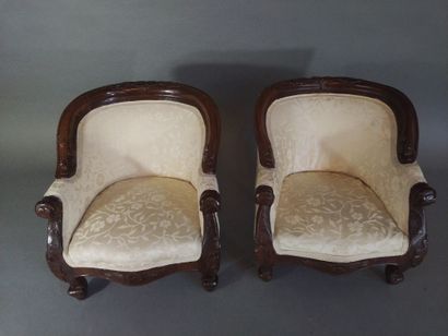 Méridienne et deux fauteuils pour enfants...