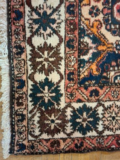 Grand TAPIS d'Orient en laine, tissé main,...