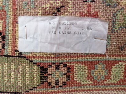 Tapis de prière Pakistan en laine et soie...