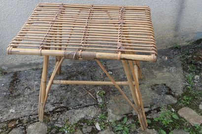 Louis SOGNOT, dans le goût de. Table basse...