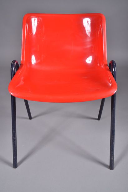 Osvaldo BORSANI (1911-1985). Suite de 6 chaises,...