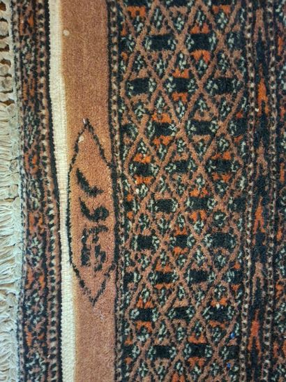 TAPIS d’Orient, galerie en laine dans les...