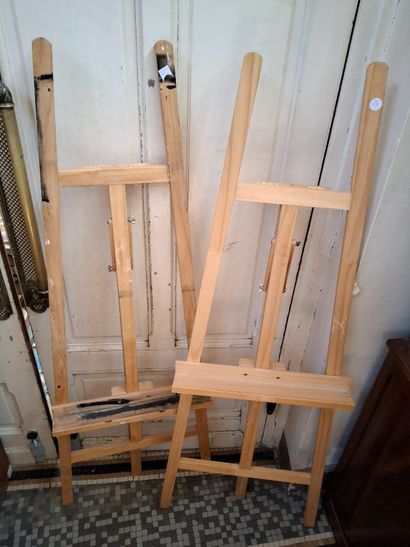 Lot de 2 chevalets en bois blanc (haut. 160...