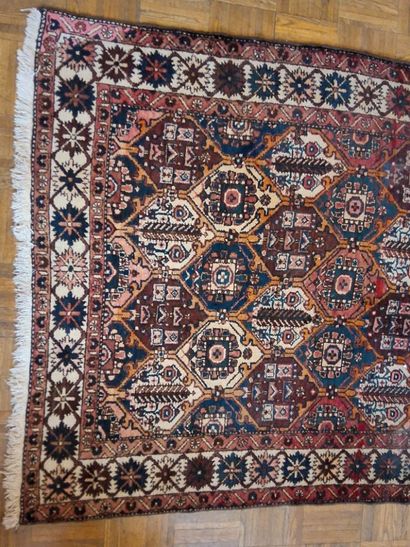 Grand TAPIS d'Orient en laine, tissé main,...