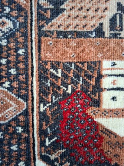 TAPIS d'orient, tapis de prière, en laine...