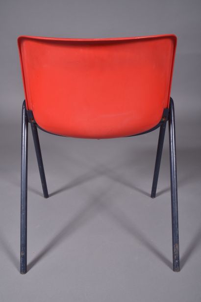 Osvaldo BORSANI (1911-1985). Suite de 6 chaises,...