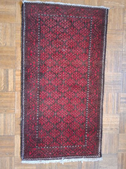 TAPIS d'Orient en laine fait main, dans les...