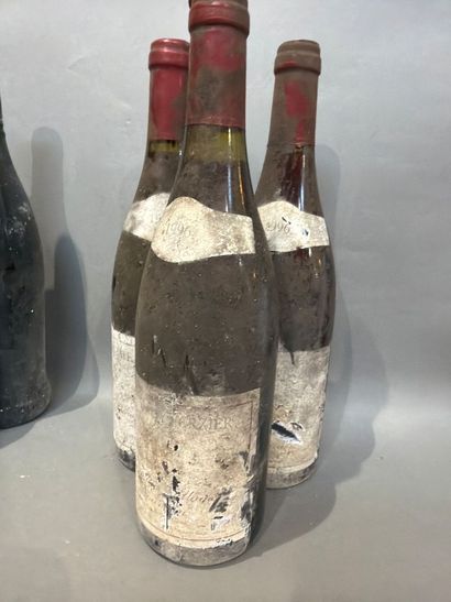 Ensemble de 12 bouteilles de vin comprenant...