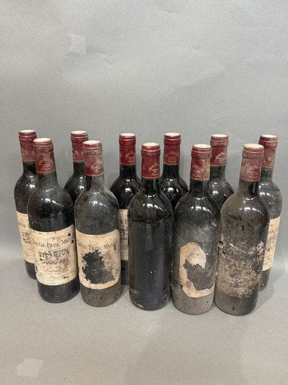 11 bouteilles de Château Franc-Maillet 1986...