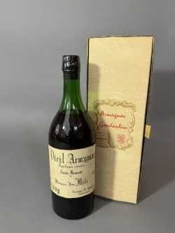 Bouteille d'Armagnac. Magnum.