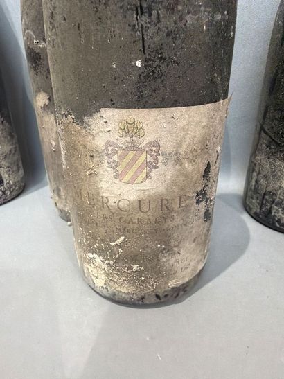 Ensemble de 12 bouteilles de vin comprenant...