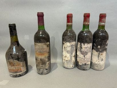Ensemble de 5 bouteilles de vin rouge comprenant...