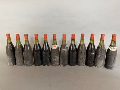 Ensemble de 12 bouteilles de vin rouge passe-tout-grain...