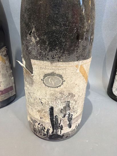 Ensemble de 9 bouteilles de vin comprenant...