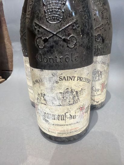 Ensemble de 6 bouteilles de vin comprenant...