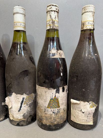Ensemble de 7 bouteilles de vin comprenant...