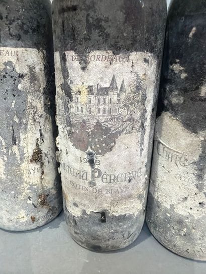 Ensemble de 5 bouteilles de vin rouge comprenant...