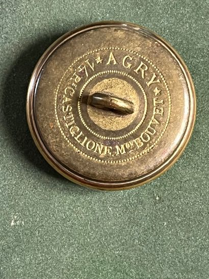 BER. Bouton de tenue de l’équipage de Lancosme...